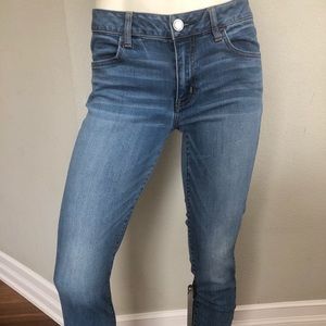 american eagle waist size